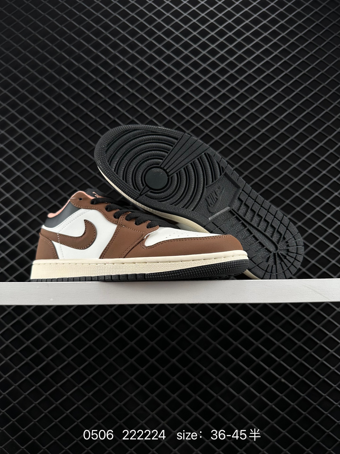 Air Jordan 1 Low AJ1